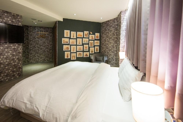 Unique hotel - Smile 73 Hotel